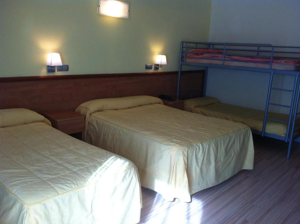 Hotel Ciutadella Roses Bilik gambar