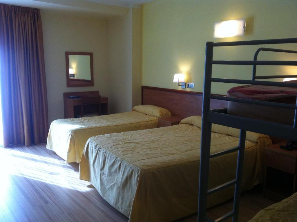 Hotel Ciutadella Roses Bilik gambar